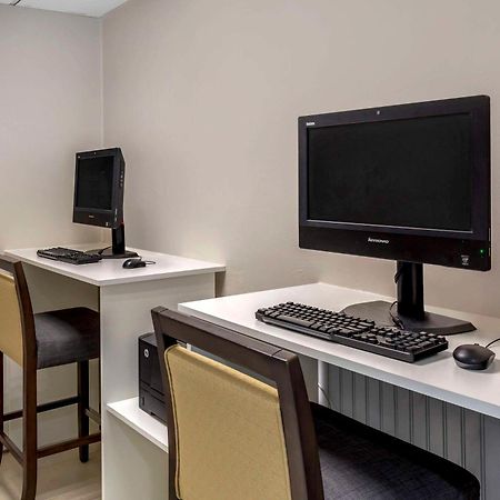 Comfort Inn Hyannis - Cape Cod المظهر الخارجي الصورة