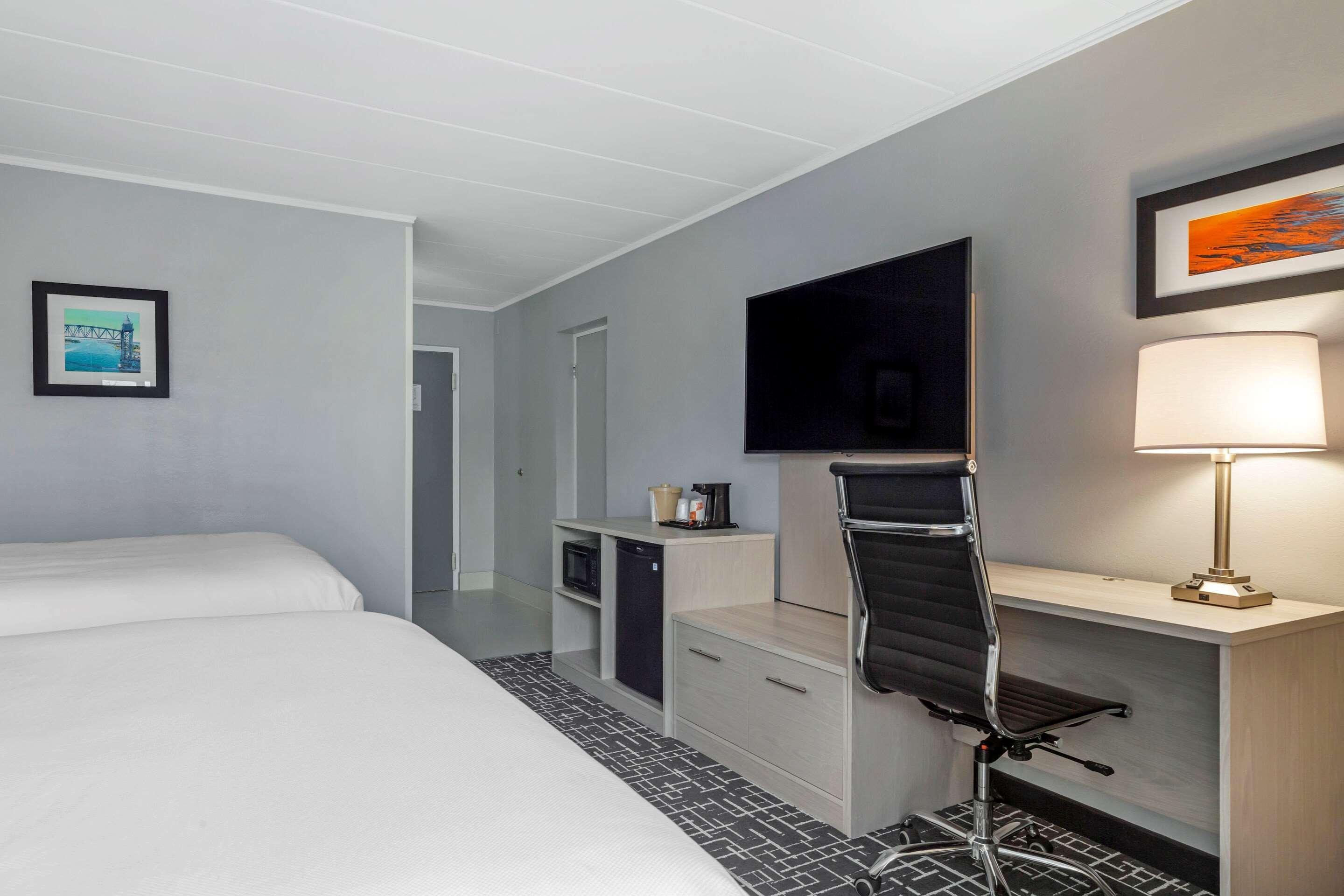 Comfort Inn Hyannis - Cape Cod المظهر الخارجي الصورة