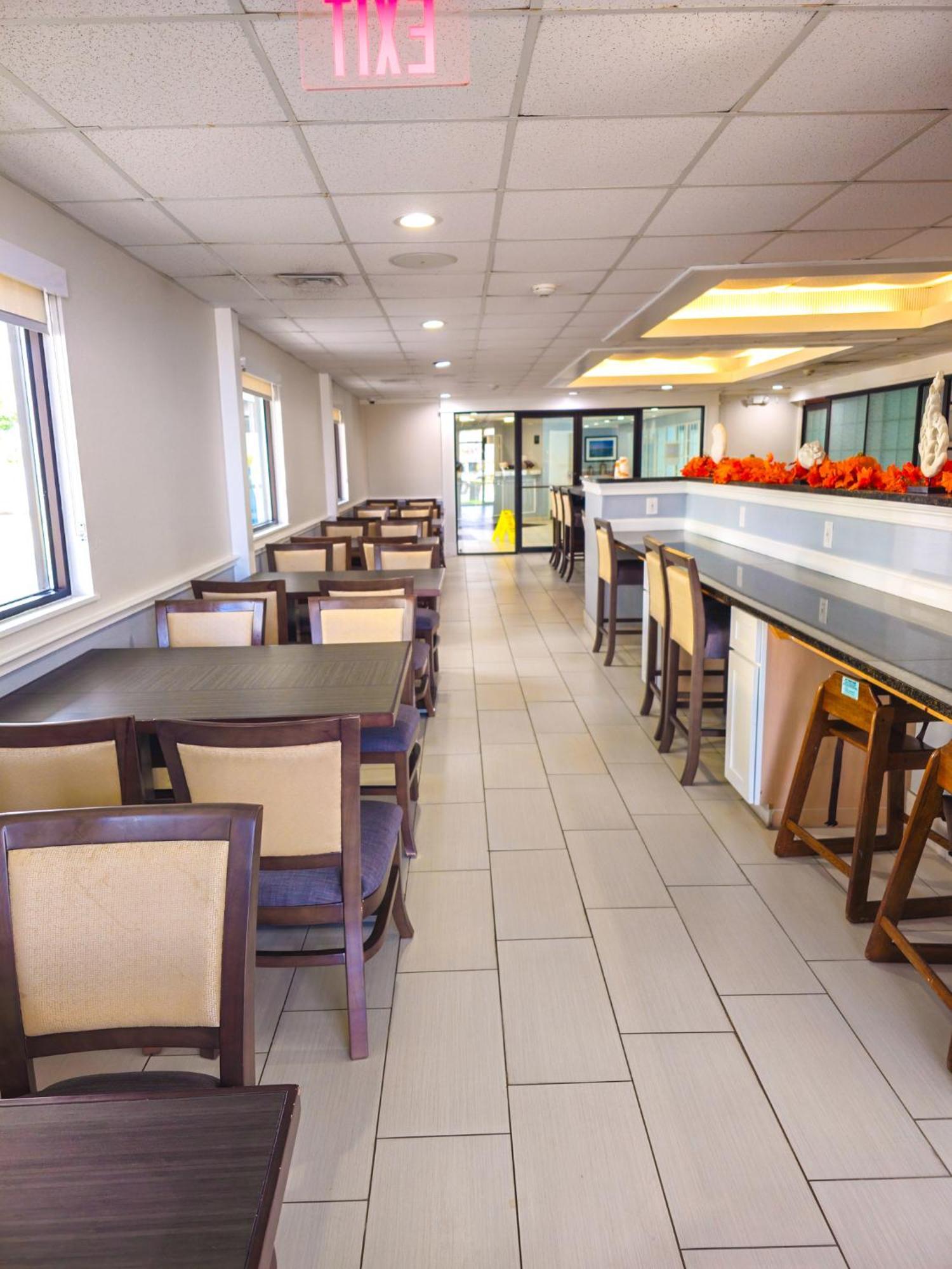 Comfort Inn Hyannis - Cape Cod المظهر الخارجي الصورة