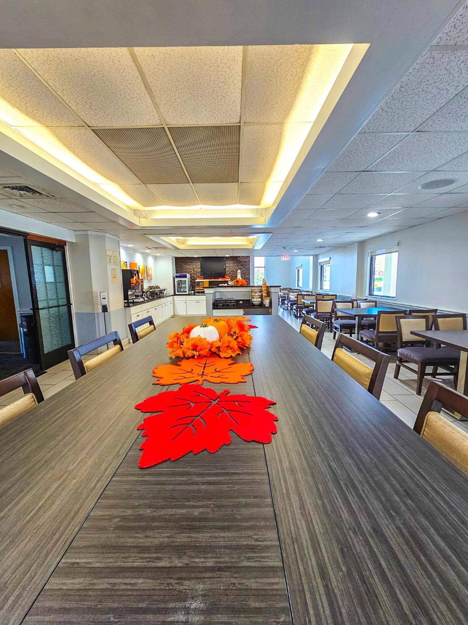 Comfort Inn Hyannis - Cape Cod المظهر الخارجي الصورة