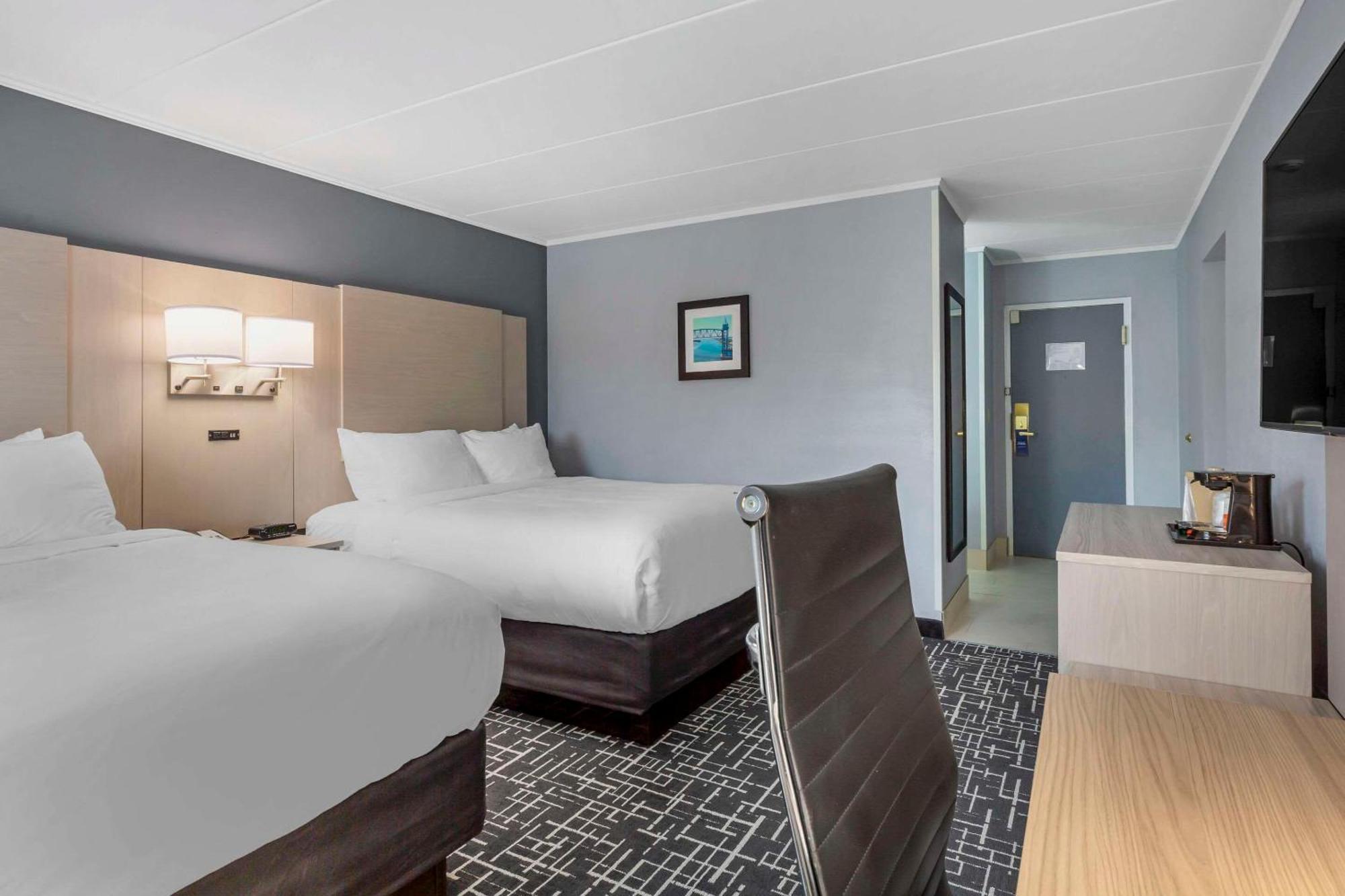 Comfort Inn Hyannis - Cape Cod المظهر الخارجي الصورة
