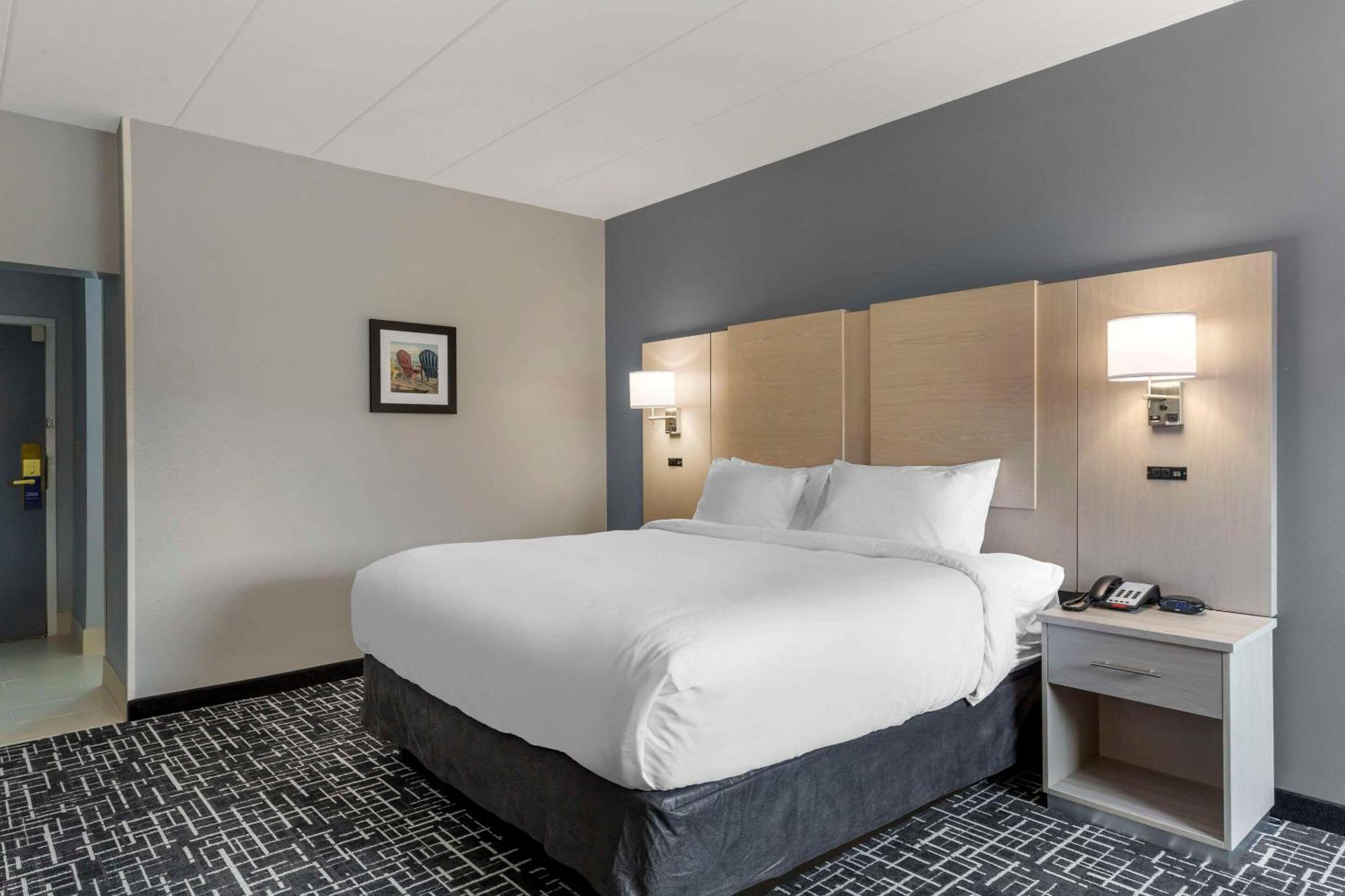 Comfort Inn Hyannis - Cape Cod المظهر الخارجي الصورة